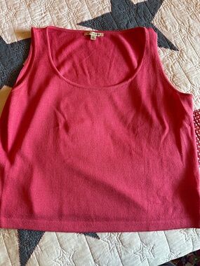 St. John Bright Pink Knit Scoop Neck Tank